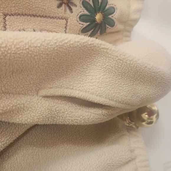 Alfred Dunner size L camel color coat - Picture 4 of 7